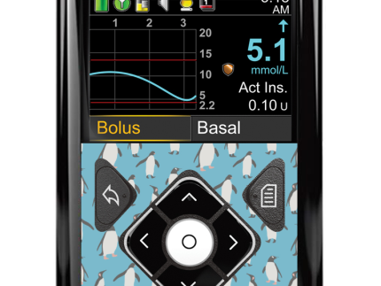 Medtronic 640G/670G/780G Button Panel Sticker (Penguins)